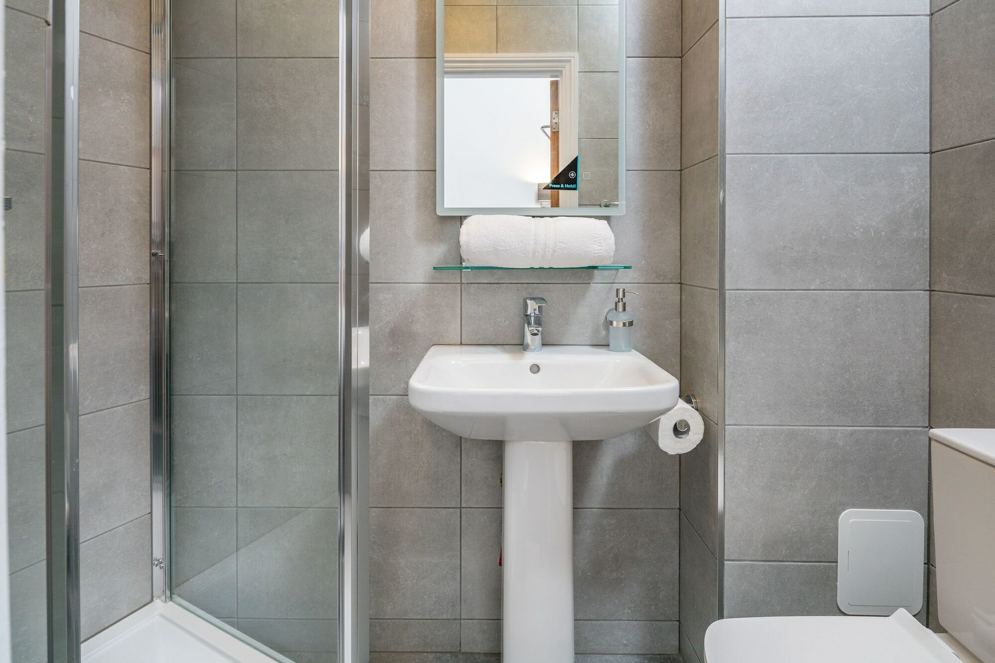 Oyo Townhouse New England, Victoria Hotel Londen